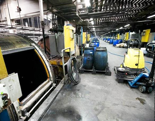 �Ͼ�ĳƤ��S(ch��ng)